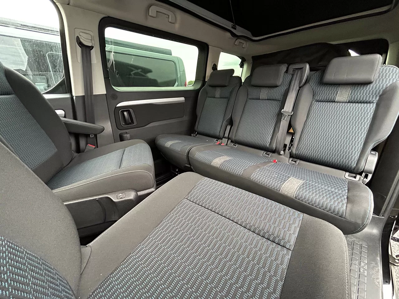 Materasso ad aria per sedili posteriori: Il massimo comfort per i viaggi in  auto